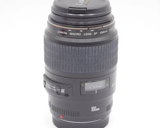 Canon EF 100mm f/2.8L Macro IS USM Lens