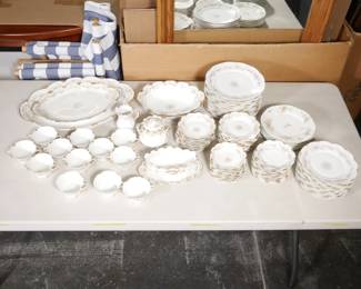 Theodore Haviland Limoges 90-Piece China Set