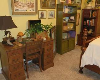 Taylor Made Jamestown Desk, Bookshelves