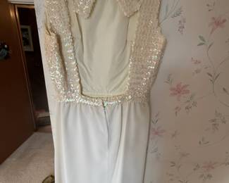 Vintage Womens Clothing