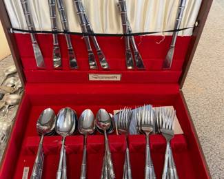 Stainless Flatware Set