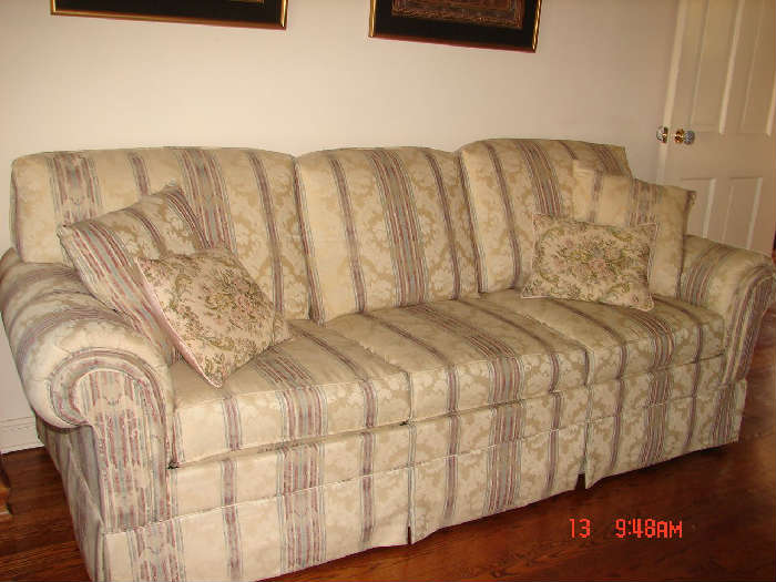 Postmodern, Hollywood Regency Estate Auction Furniture, Lladr, Lalique, Fine Art &amp; Collectibles