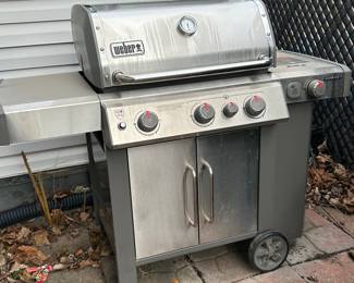 NEW! NEVER USED! Weber Genesis II propane grill, was $699, NOW $499