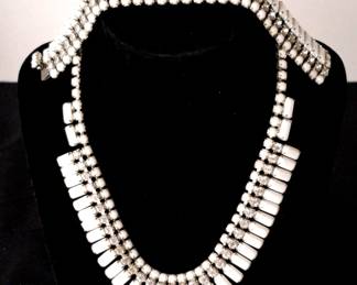 Vintage Weiss Signed Necklace