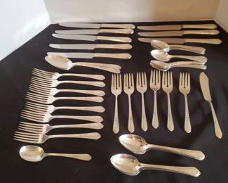 Rogers Countess Pattern Silverplate Flatware