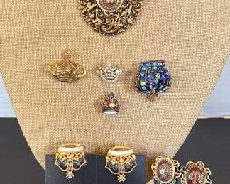 Vintage And More Crown Jewelry