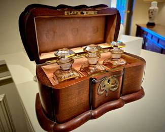 Art Nouveau Scent Bottle Caddy bid #113