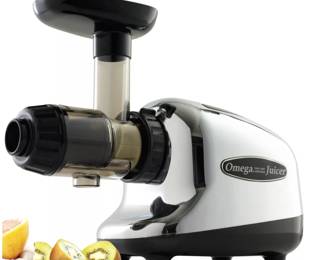 OMEGA Fruit & Vegetable Juicer $85 or bid #202
