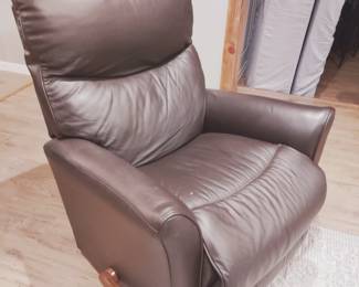 Custom made leather cost $2,000 now $250