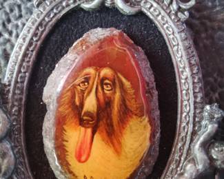 Beautiful miniature painting hand full of details this collection have beautiful art a big collection of animals and more