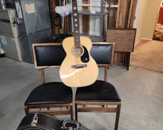 Vintage Epiphone FT-133 guitar, great condition, with case