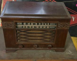 General Electric 1940's Radio