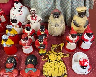 Several Old Americana Shakers and Kitchen Items