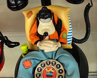 Goofy Telephone