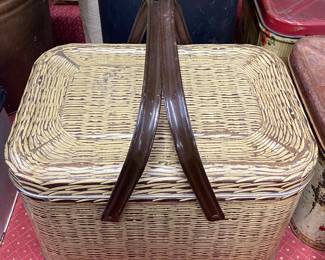 Tin Litho Picnic Basket