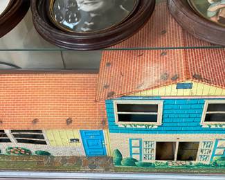 Tin Litho Doll House
