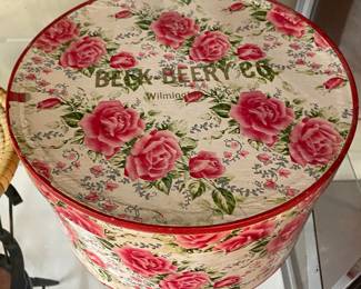 Old Beck Berry Co. Hat Box Wilmington, N.C.