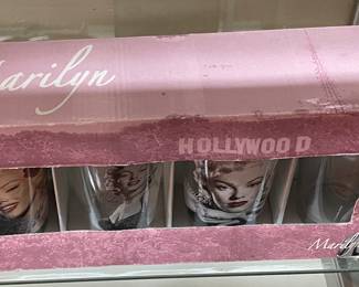 Marilyn Monroe Glass Set