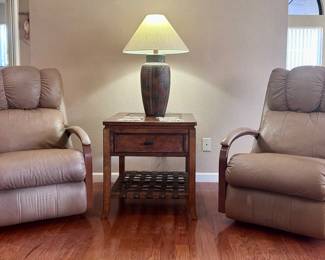 Reclining leather armchairs (set of 2)