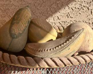 Fruit bowl outdoor decor