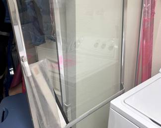 Brand new shower sliding doors 