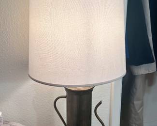 Table lamp