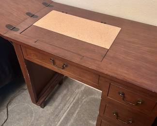 Folding/opening sewing table with drawers