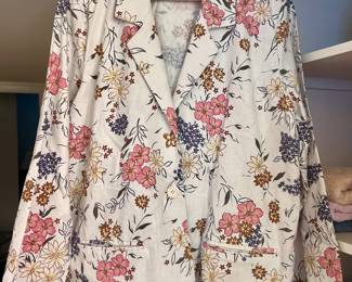 Floral women's clothing