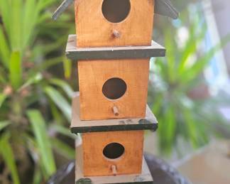 Bird house