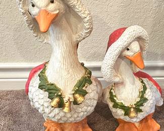 She found her baby, cute duck set