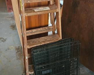 Small dog cage and ladder