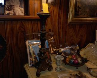 Items Located In The Dining Room