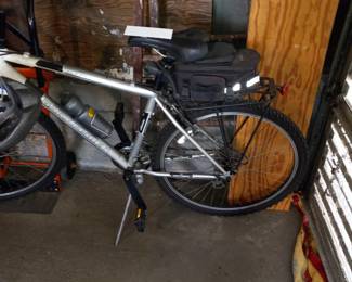 Items Located In The Garage