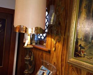 Items Located In The Dining Room