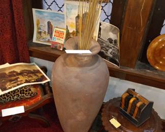 Items Located In The Dining Room