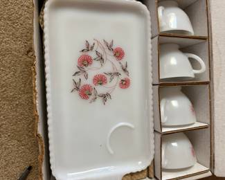 Vintage Anchor Hocking snack set