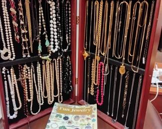 Vintage Costume Necklaces 