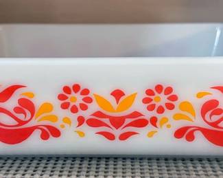 Vintage Pyrex “Friendship Red Birds” casserole dish