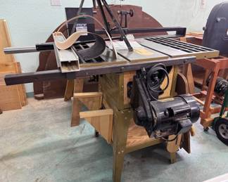 Table saw