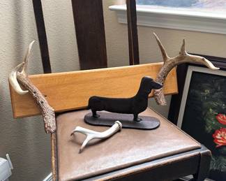 Wooden chair + antler mounts