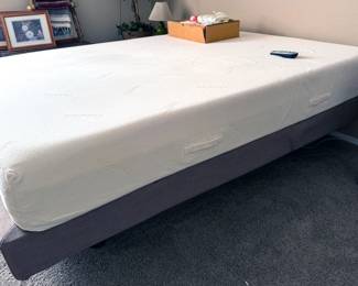 Tempurpedic Ergo Premier Queen mattress