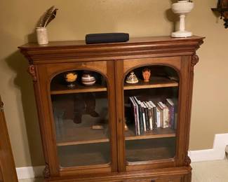 ANTIQUE HAND-BLOWN GLASS BOOKCASE OR DISPLAY CASE WITH DRAWERS.