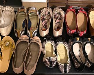 LADIES HIGH END SHOES SIZE 9.5 TO 10
