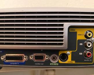 INFOCUS TELEVISION PROJECTOR