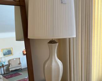 Porcelain Table Lamp (B)