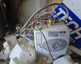 4154 Bosch Water Heater
