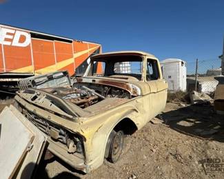 520 Ford Truck