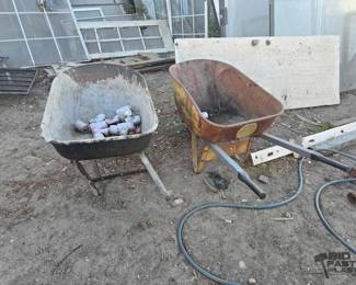 2522 2 True Temper Wheel Barrows