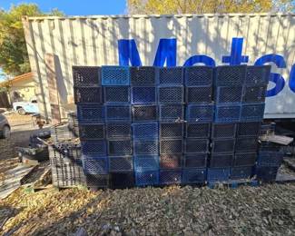 2004 400 Plastic Crates