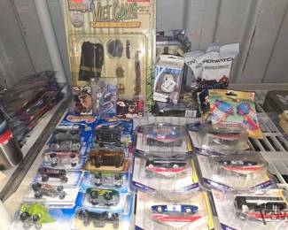7538  NEW DieCast Cars, Action Figures  More